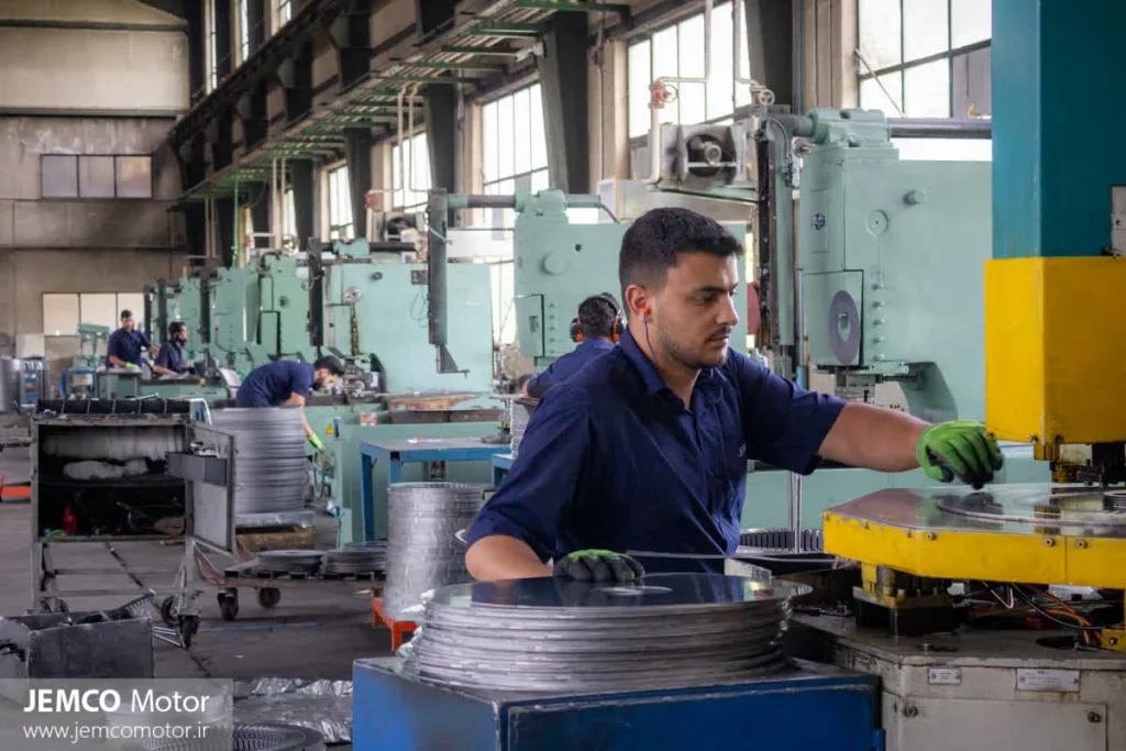 ضعیف شدن الکتروموتور