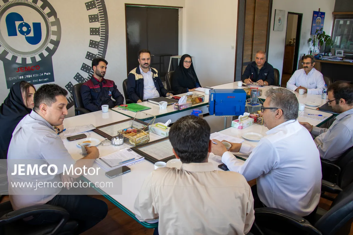 جلسه ارزیابی استاندارد 80079 در کارخانه جمکو